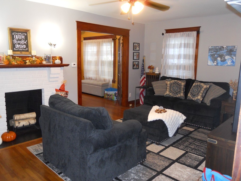 104 Wilber Street Springfield, MA 01104 - Photo 4 of 14