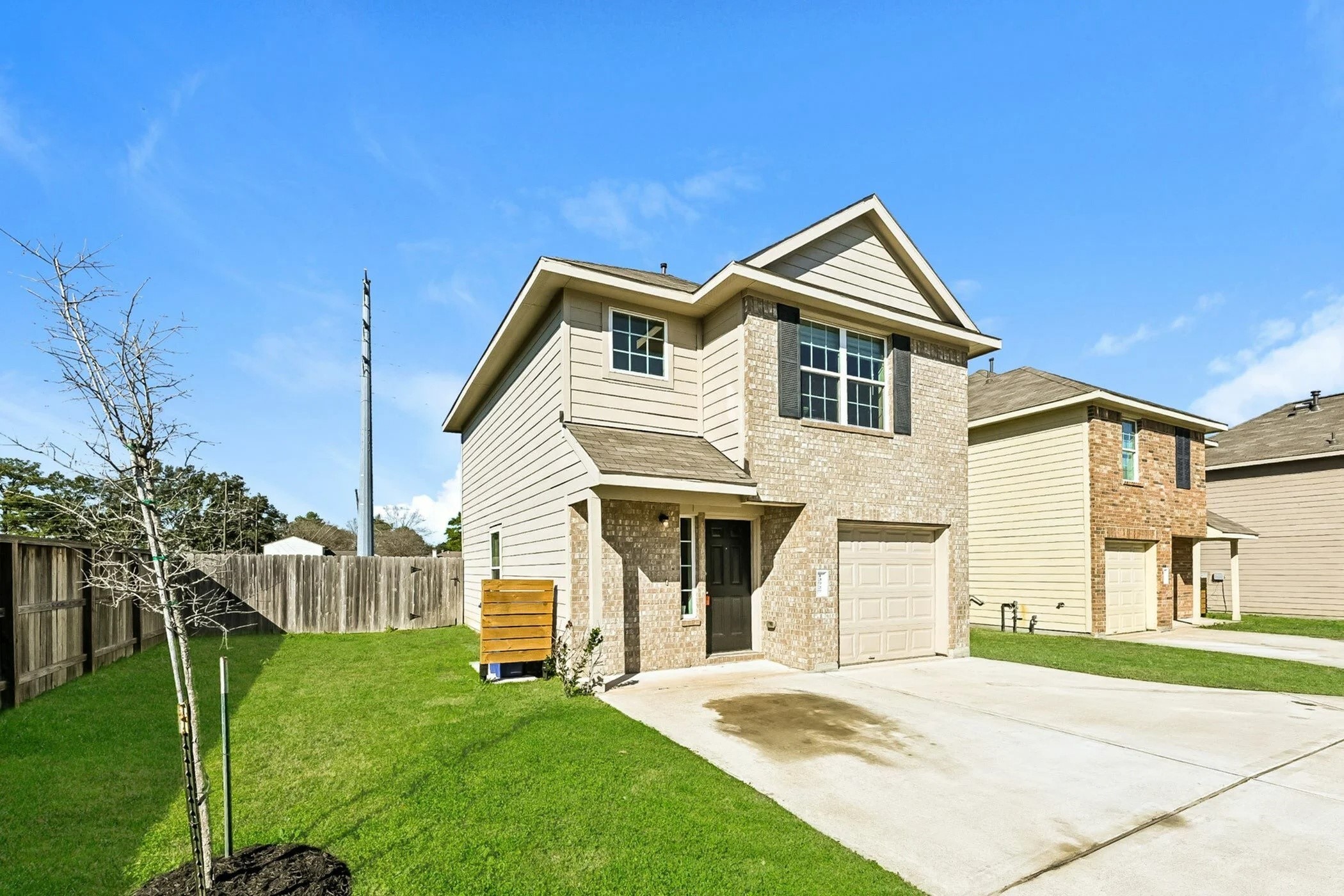 12727 Veterans Ranch Road Houston, TX 77014 - Photo 2 of 10