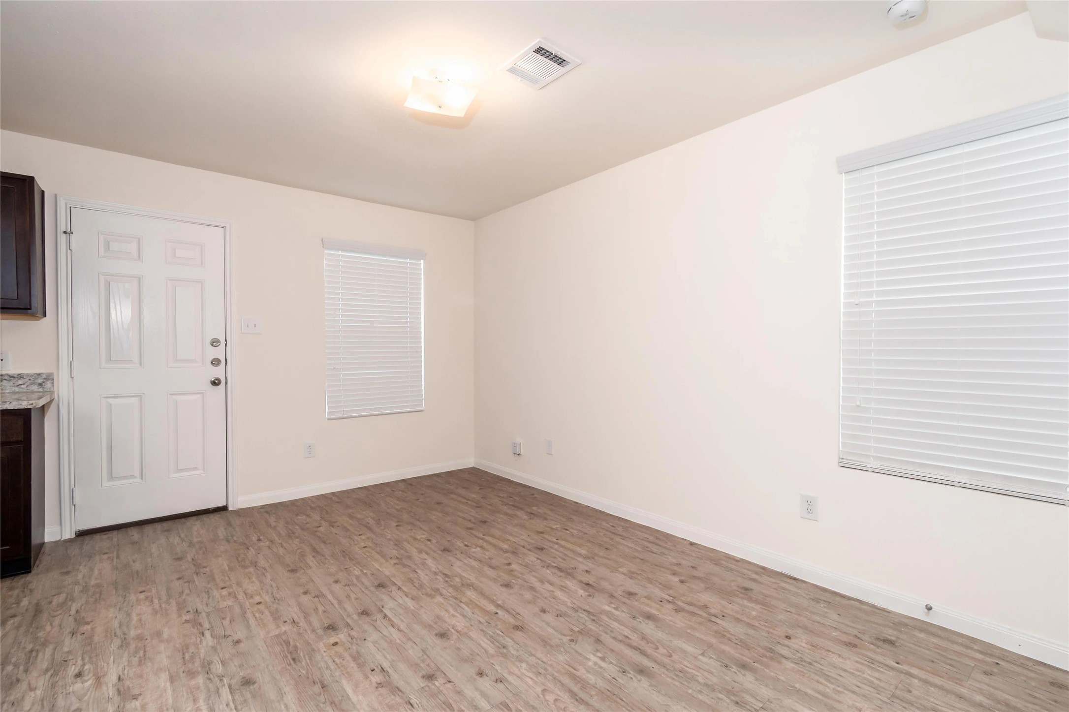 12727 Veterans Ranch Road Houston, TX 77014 - Photo 7 of 10 Photos may be representative of the floor plan and not the exact home. Finishes, layout, and features of the actual property for lease may vary.