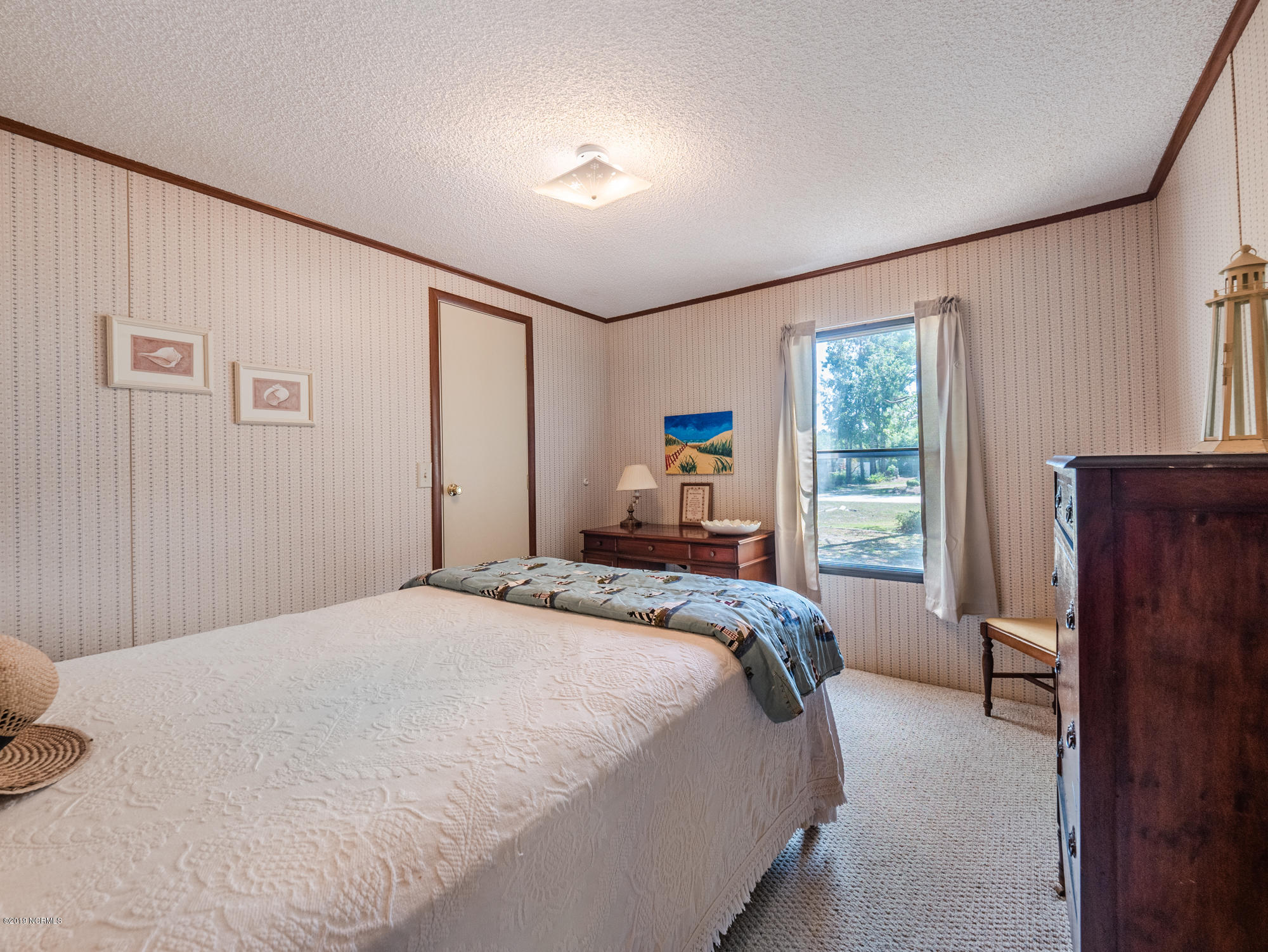 211 Doe Ridge Road Hampstead, NC 28443 - Photo 16 of 27 Bedroom 2