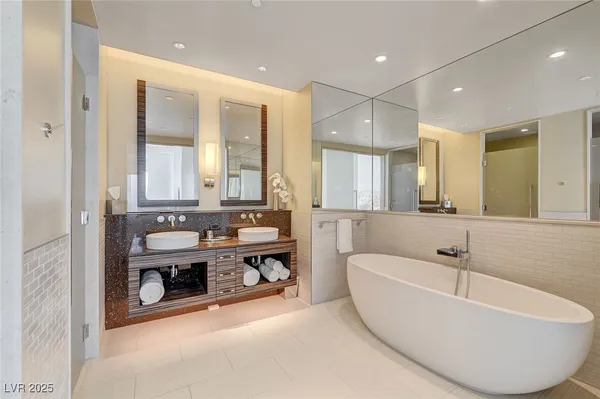 $20,000 | 3750 South Las Vegas Boulevard, Unit 3505, Las Vegas, NV 89158