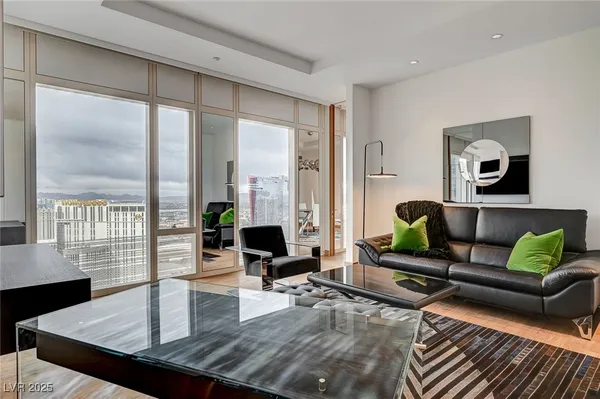 $20,000 | 3750 South Las Vegas Boulevard, Unit 3505, Las Vegas, NV 89158