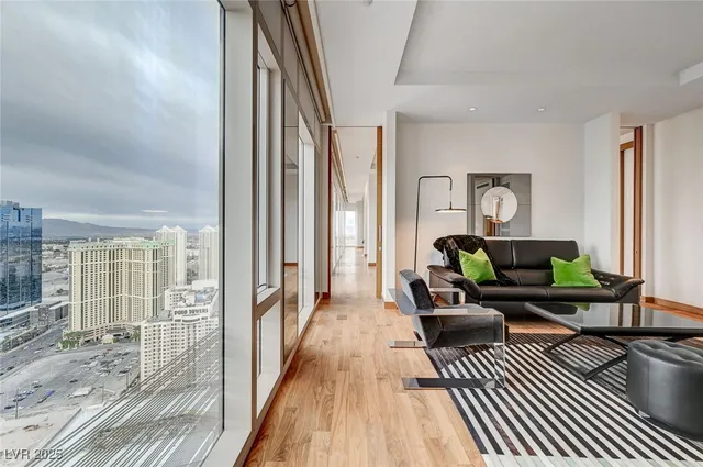 $20,000 | 3750 South Las Vegas Boulevard, Unit 3505, Las Vegas, NV 89158