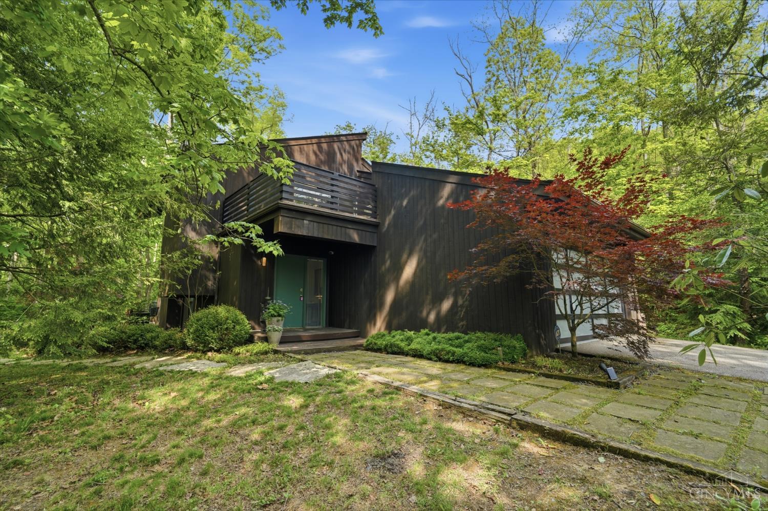 454 8 Mile Road Cincinnati, OH 45255 - Photo 3 of 77
