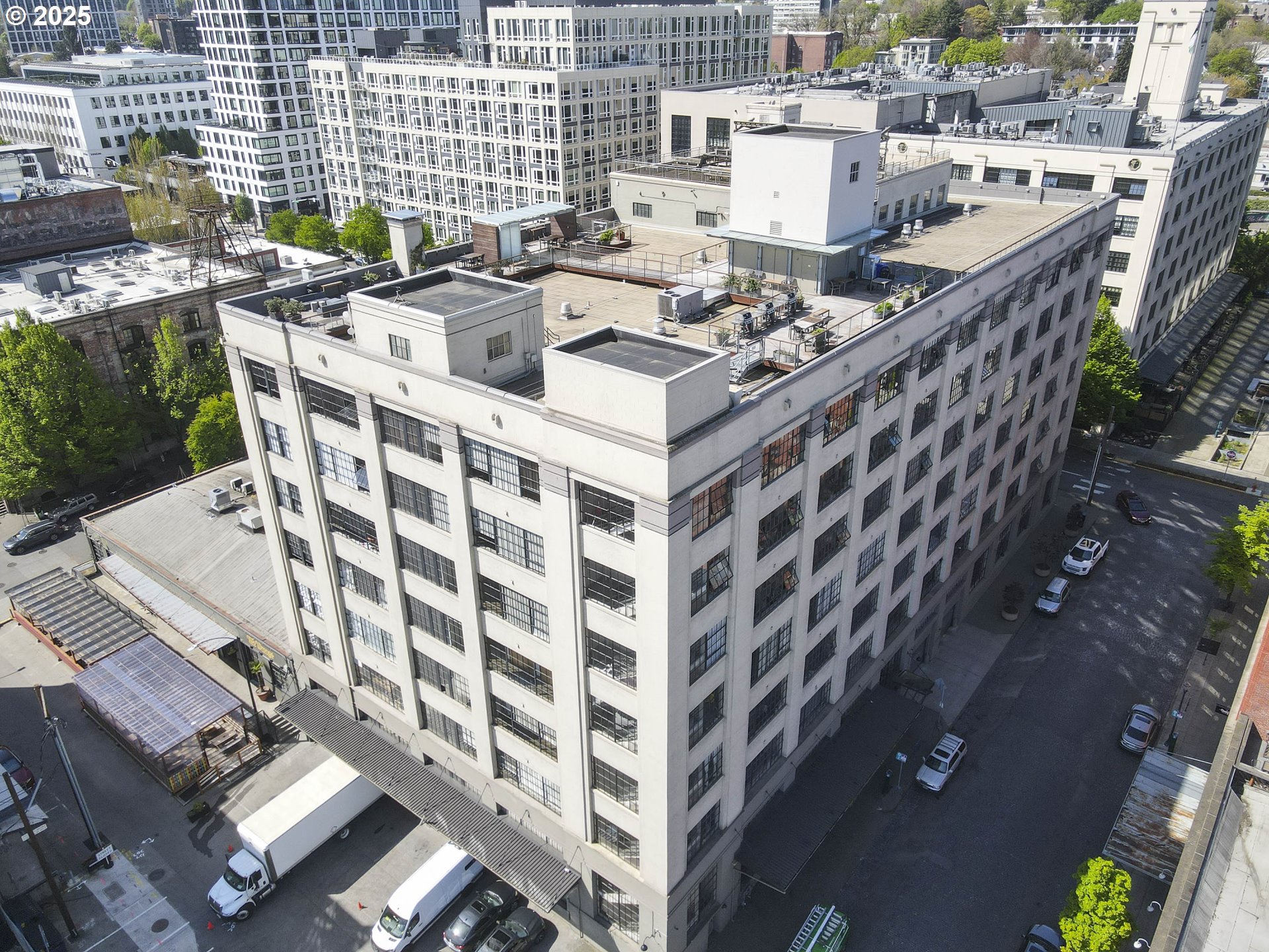 1314 Northwest Irving Street, Unit 212 Portland, OR 97209 - Photo 1 of 38