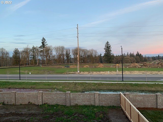 4172 South Kennedy Drive Ridgefield, WA 98642 - Photo 28 of 28 a view of a golf course with a lake