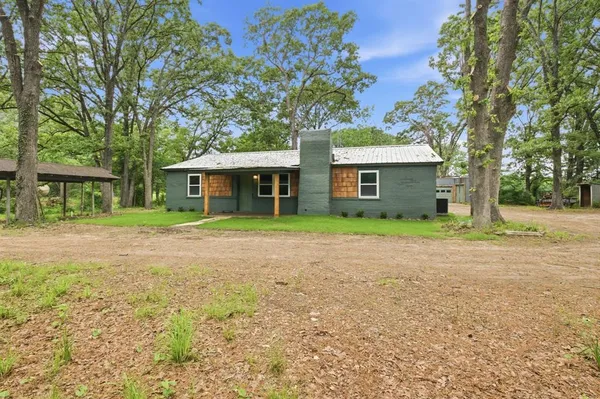 $429,000 | 509 County Road 2271, Telephone, TX 75488