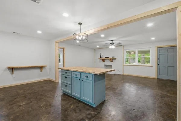 $429,000 | 509 County Road 2271, Telephone, TX 75488