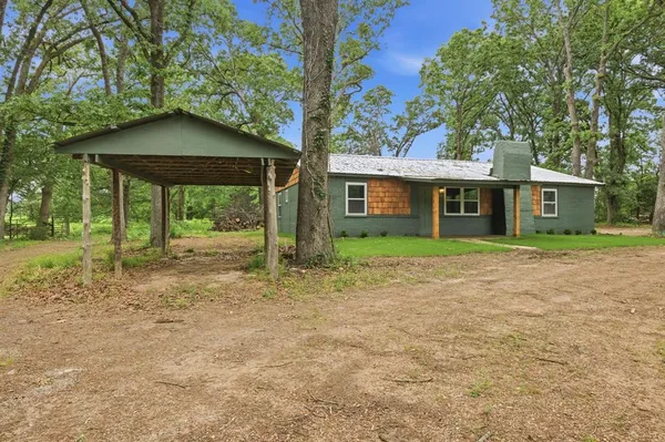 $429,000 | 509 County Road 2271, Telephone, TX 75488