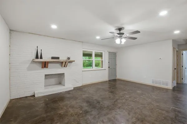 $429,000 | 509 County Road 2271, Telephone, TX 75488