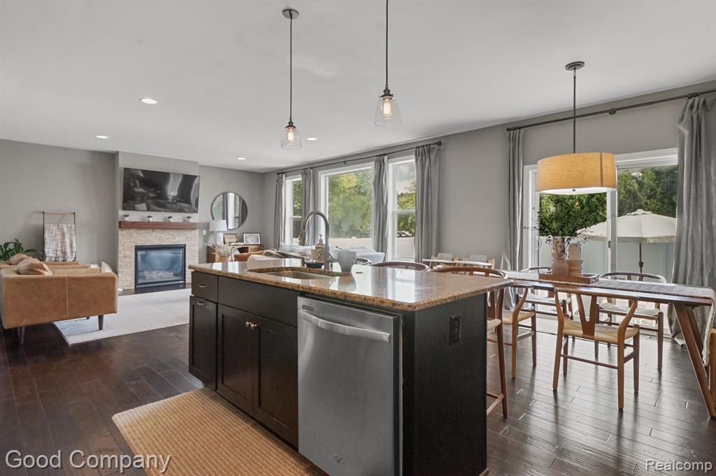 3526 Durham Road Royal Oak, MI 48073 - Photo 14 of 34 Gallery Image 14