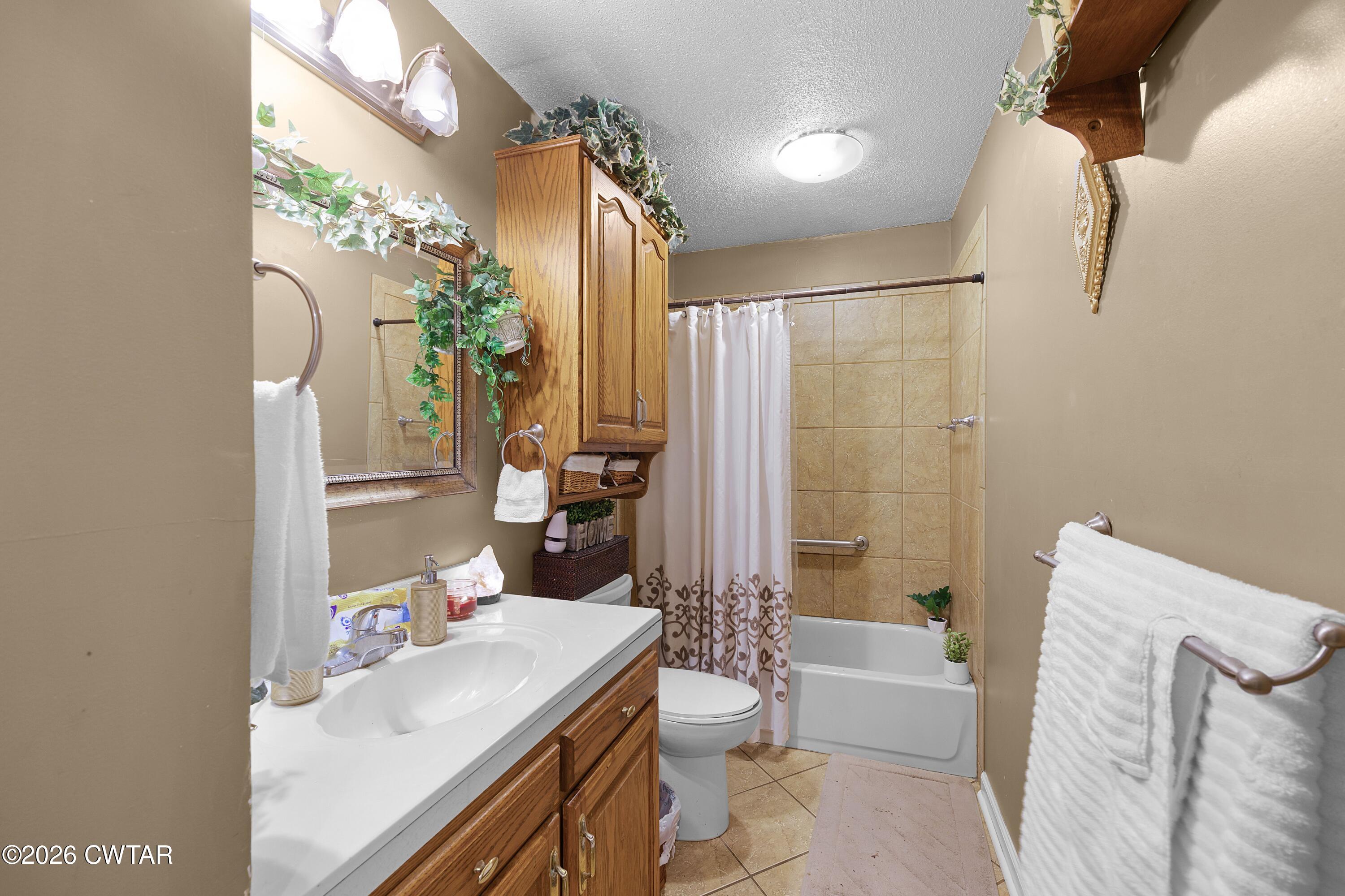 1820 Clift Road Bolivar, TN 38008 - Photo 14 of 22 Ermon bath