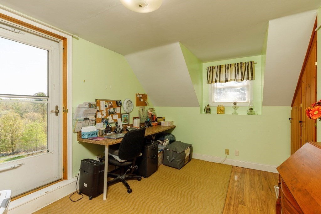 122 Ferin Road Ashburnham, MA 01430 - Photo 15 of 35