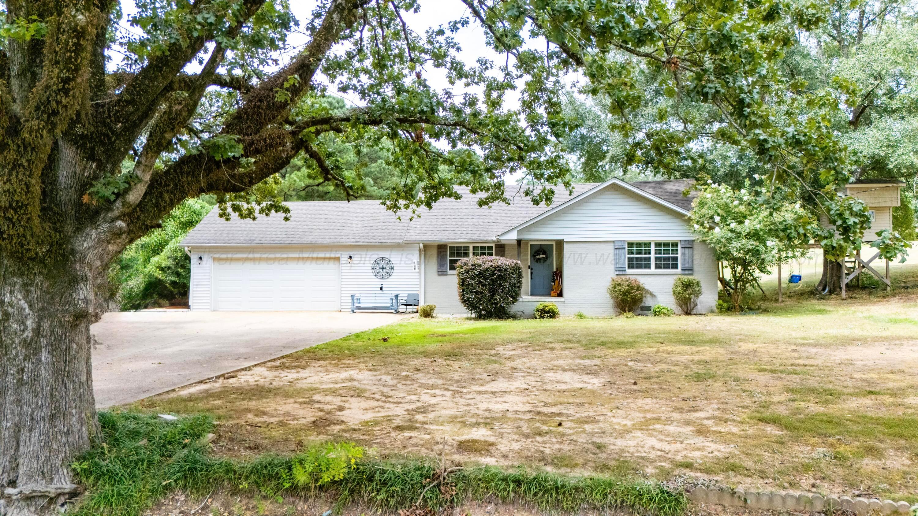 607 Court Road Winfield, AL 35594 - Photo 1 of 39 IMG_6436