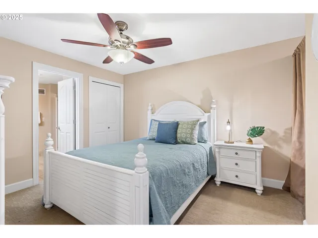 $544,000 | 300 North Pacific Street, Unit 43, Rockaway Beach, OR 97136