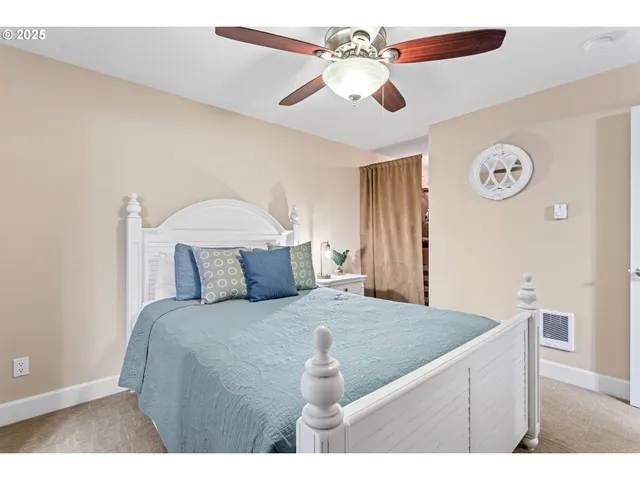 $544,000 | 300 North Pacific Street, Unit 43, Rockaway Beach, OR 97136