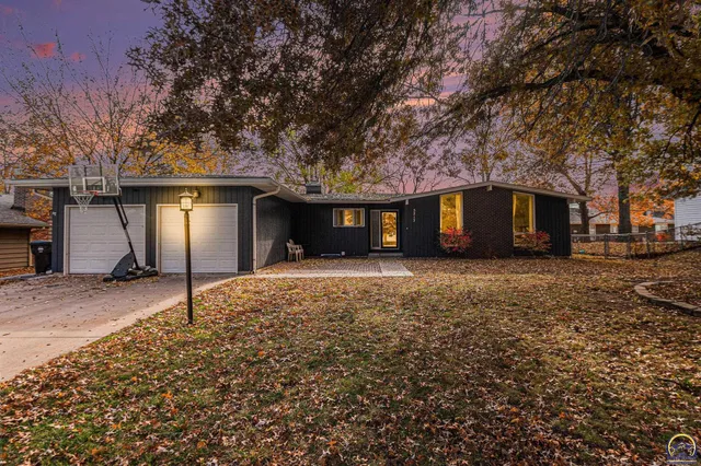 $239,000 | 5217 Southwest Belle Terrace, Topeka, KS 66604