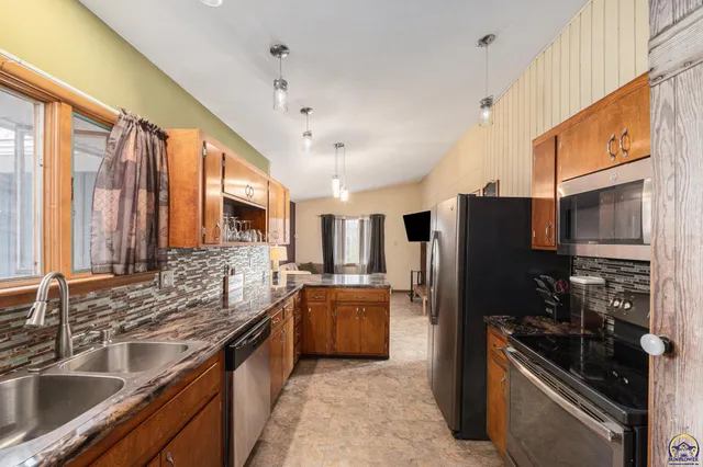 $239,000 | 5217 Southwest Belle Terrace, Topeka, KS 66604