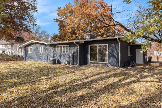 $239,000 | 5217 Southwest Belle Terrace, Topeka, KS 66604