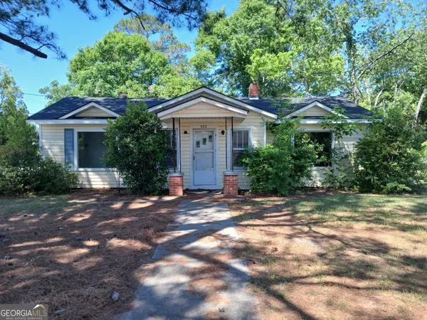 $84,900 | 702 North Church Street, Alma, GA 31510