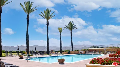 $1,299,999 | 1588 Chastain Parkway West, Pacific Palisades, CA 90272