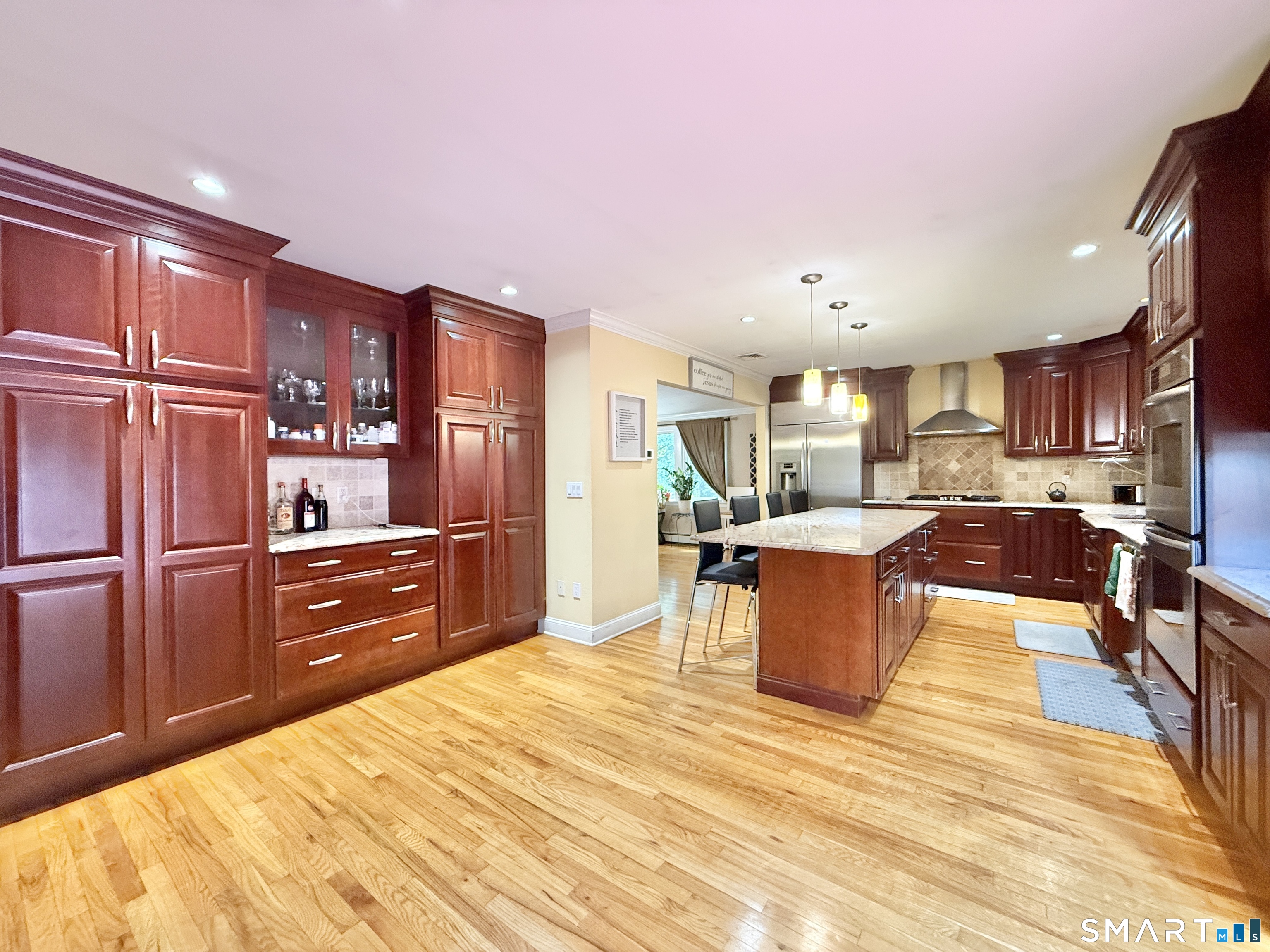 11 Joan Road Stamford, CT 06905 - Photo 8 of 30 Gallery Image 8