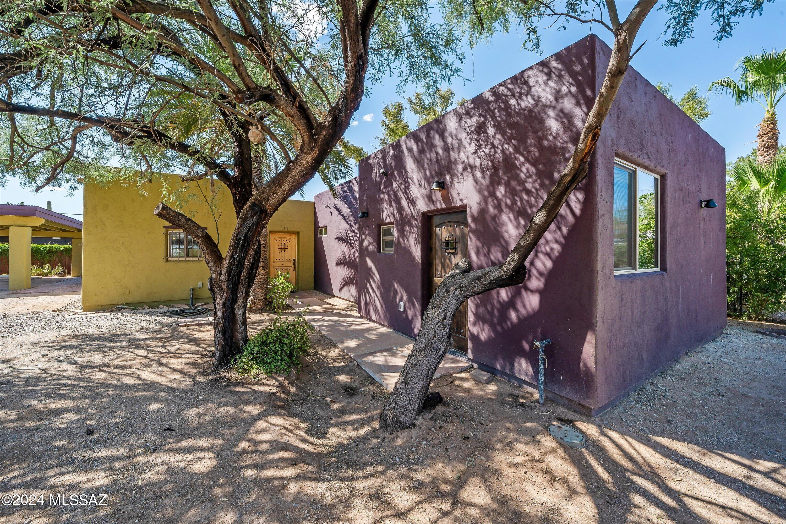 143 West Roger Road Tucson, AZ 85705 - Photo 2 of 42
