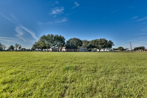 $3,300,000 | 16010 Warren Ranch Road, Hockley, TX 77447