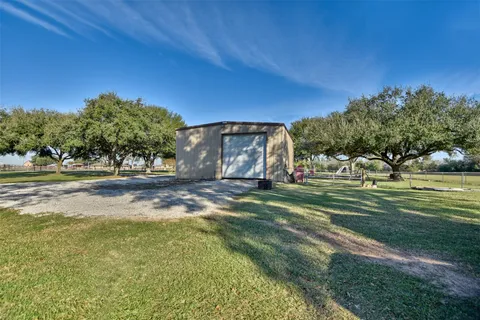 $3,300,000 | 16010 Warren Ranch Road, Hockley, TX 77447