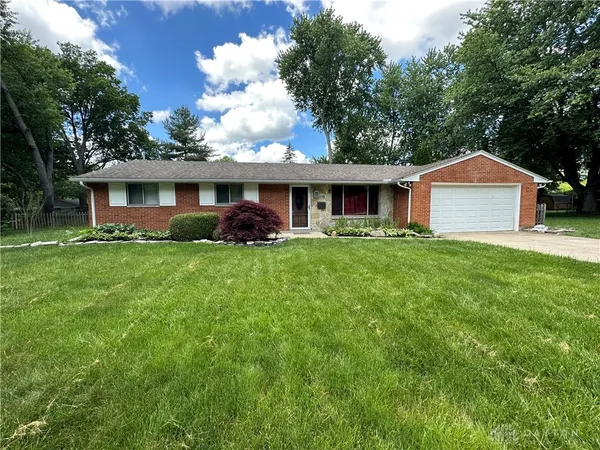 $2,100 | 5115 Crispy Drive, Dayton, OH 45440