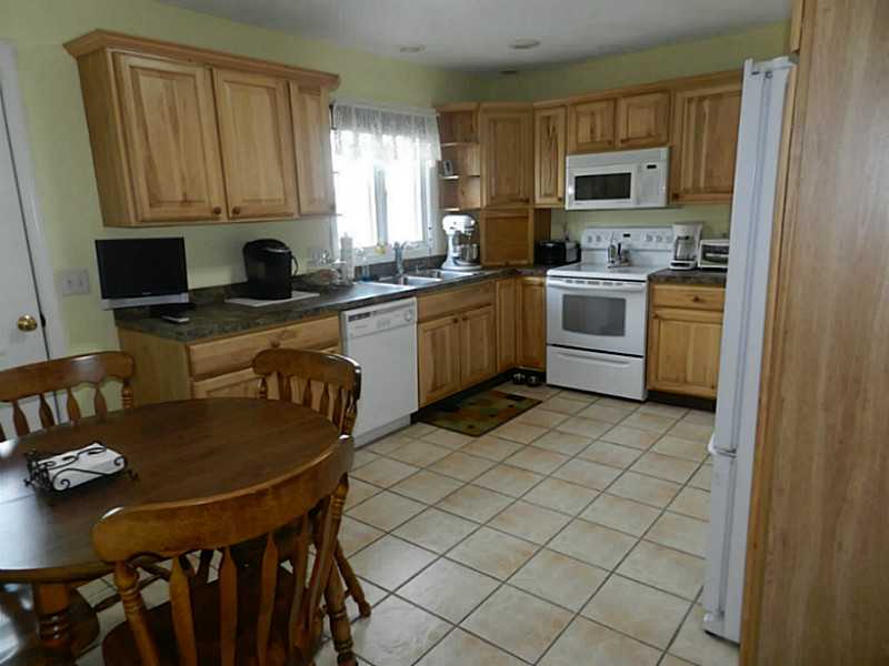 4 Long Lane Warren, RI 02885 - Photo 13 of 18 Kitchen.