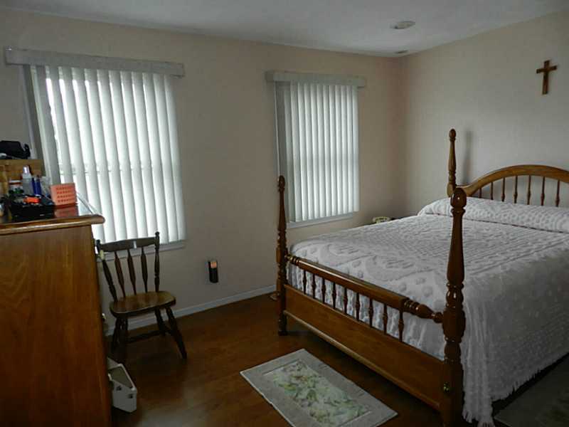 4 Long Lane Warren, RI 02885 - Photo 17 of 18 Bedroom.