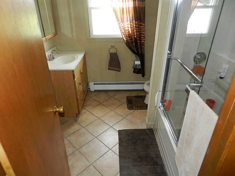 4 Long Lane Warren, RI 02885 - Photo 7 of 18 Bathroom.