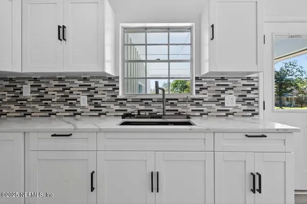 $299,999 | 9414 Carbondale Drive East, Jacksonville, FL 32208