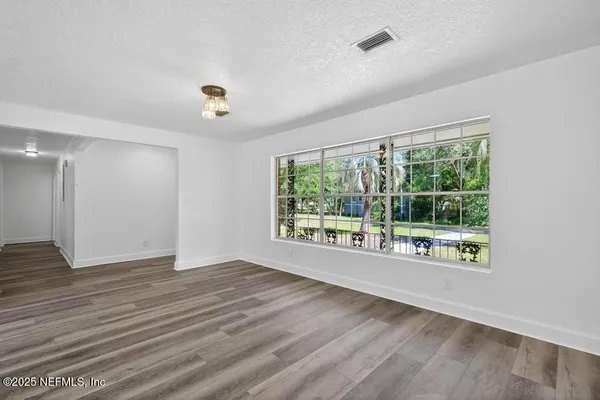 $299,999 | 9414 Carbondale Drive East, Jacksonville, FL 32208