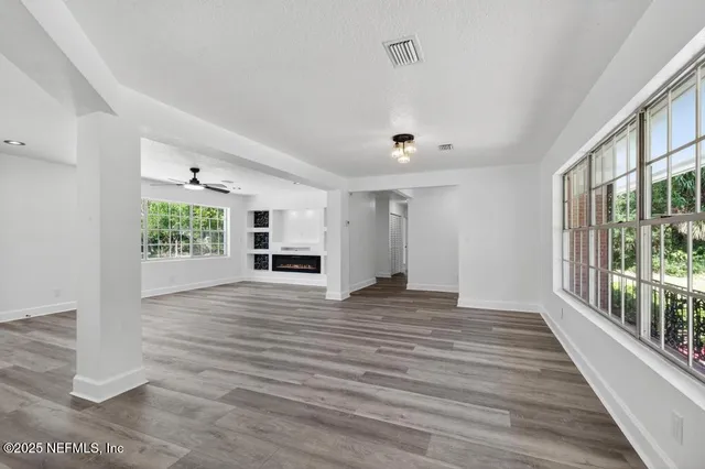 $335,000 | 9414 Carbondale Drive East, Jacksonville, FL 32208