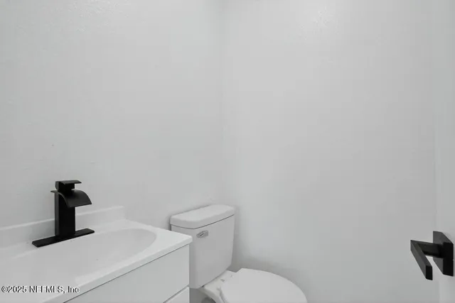 $335,000 | 9414 Carbondale Drive East, Jacksonville, FL 32208