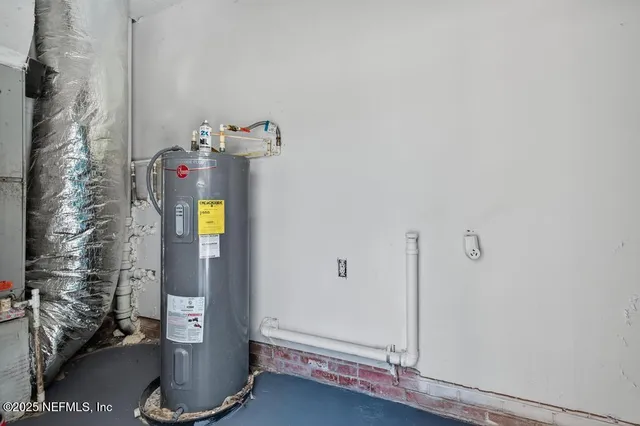 $335,000 | 9414 Carbondale Drive East, Jacksonville, FL 32208