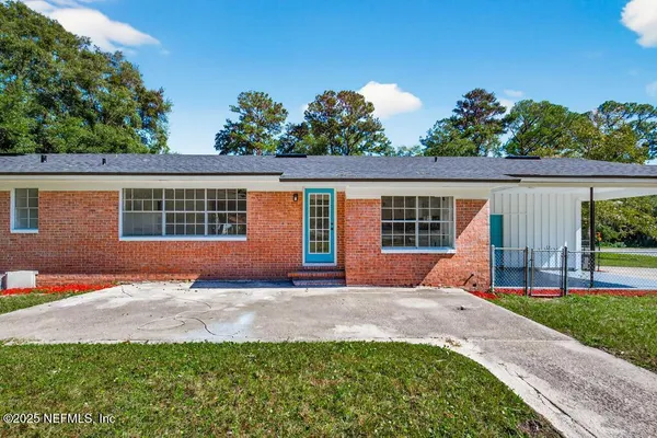 $299,999 | 9414 Carbondale Drive East, Jacksonville, FL 32208