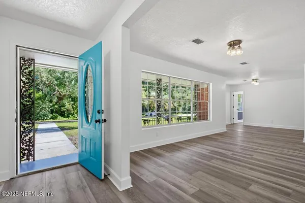 $299,999 | 9414 Carbondale Drive East, Jacksonville, FL 32208