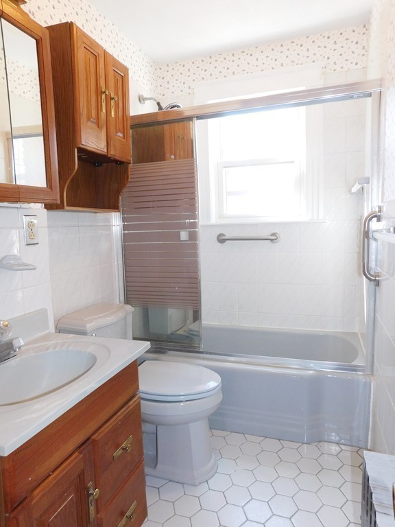 32 Youngs Road Dedham, MA 02026 - Photo 18 of 19 Gallery Image 18