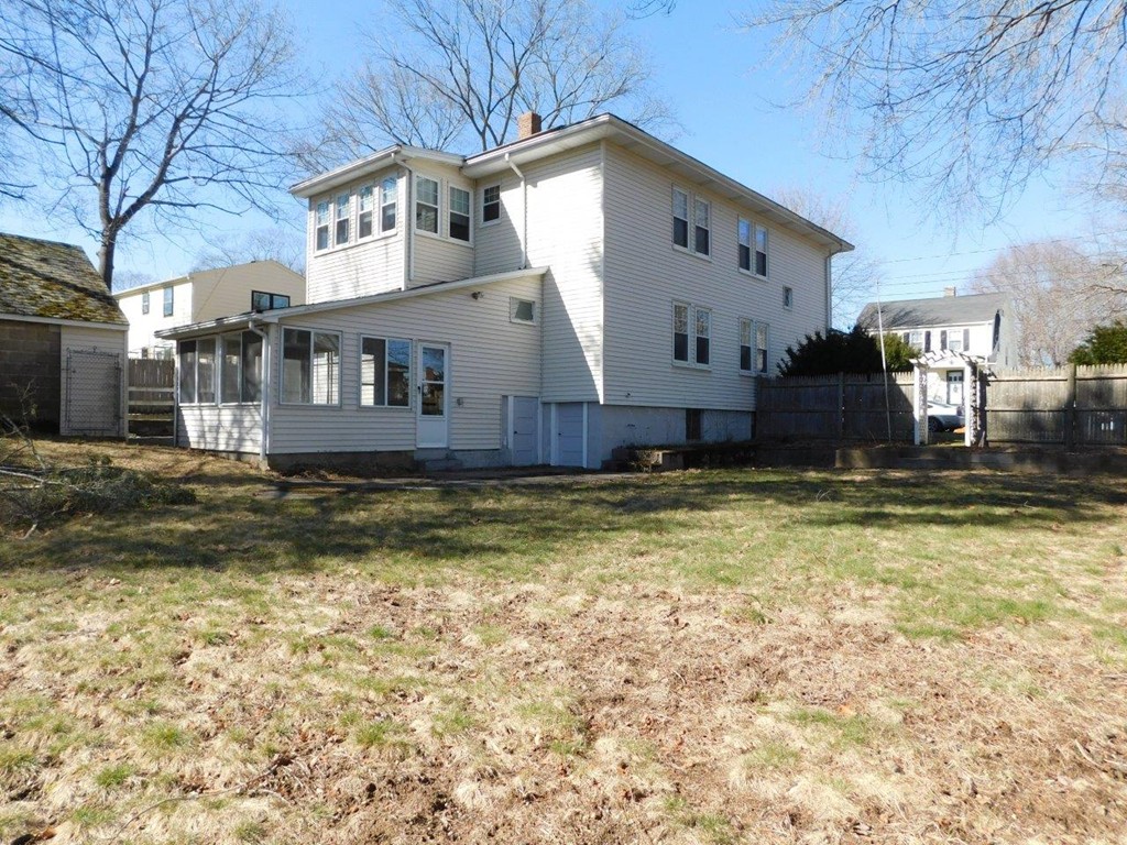 32 Youngs Road Dedham, MA 02026 - Photo 2 of 19 Gallery Image 2