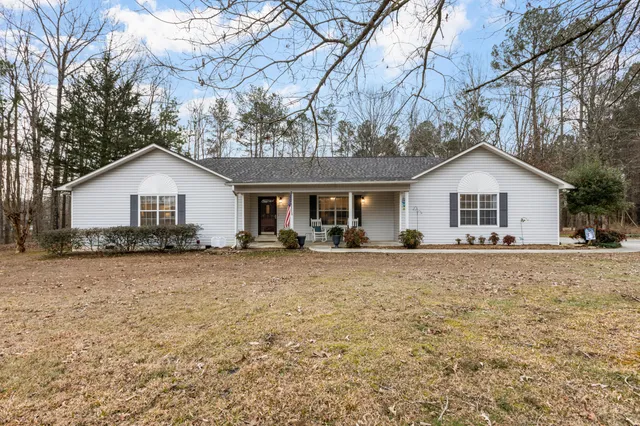 $359,900 | 1746 Rainbow Circle Northeast, Dalton, GA 30721