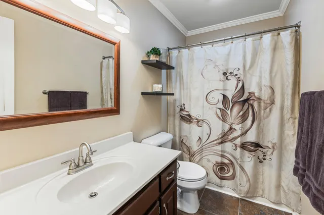 $359,900 | 1746 Rainbow Circle Northeast, Dalton, GA 30721