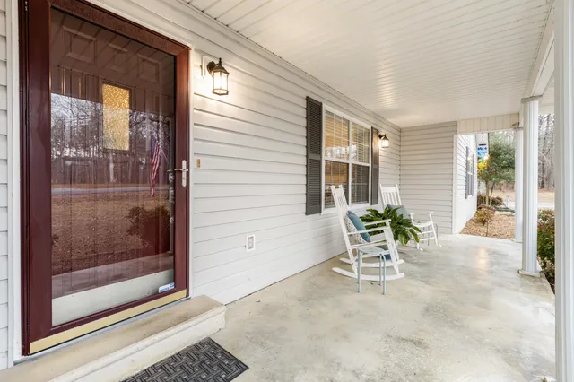 $359,900 | 1746 Rainbow Circle Northeast, Dalton, GA 30721