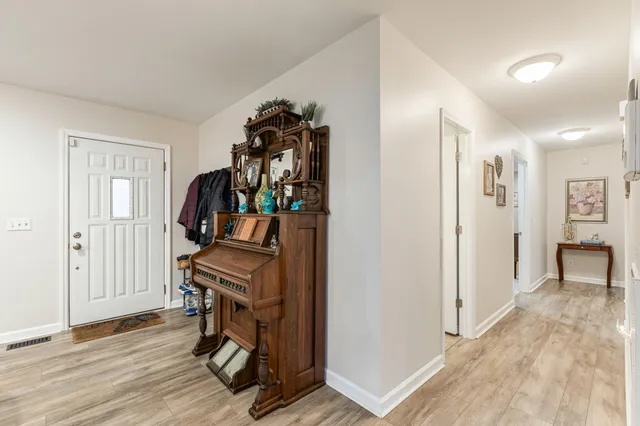 $359,900 | 1746 Rainbow Circle Northeast, Dalton, GA 30721