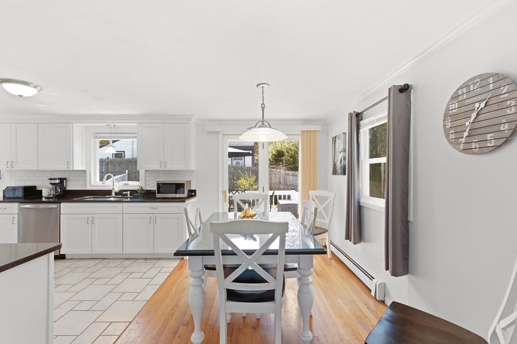 10 Albert Road Bourne, MA 02559 - Photo 13 of 40