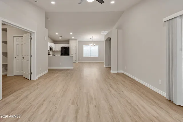 $390,000 | 5811 South 16th Drive, Phoenix, AZ 85041