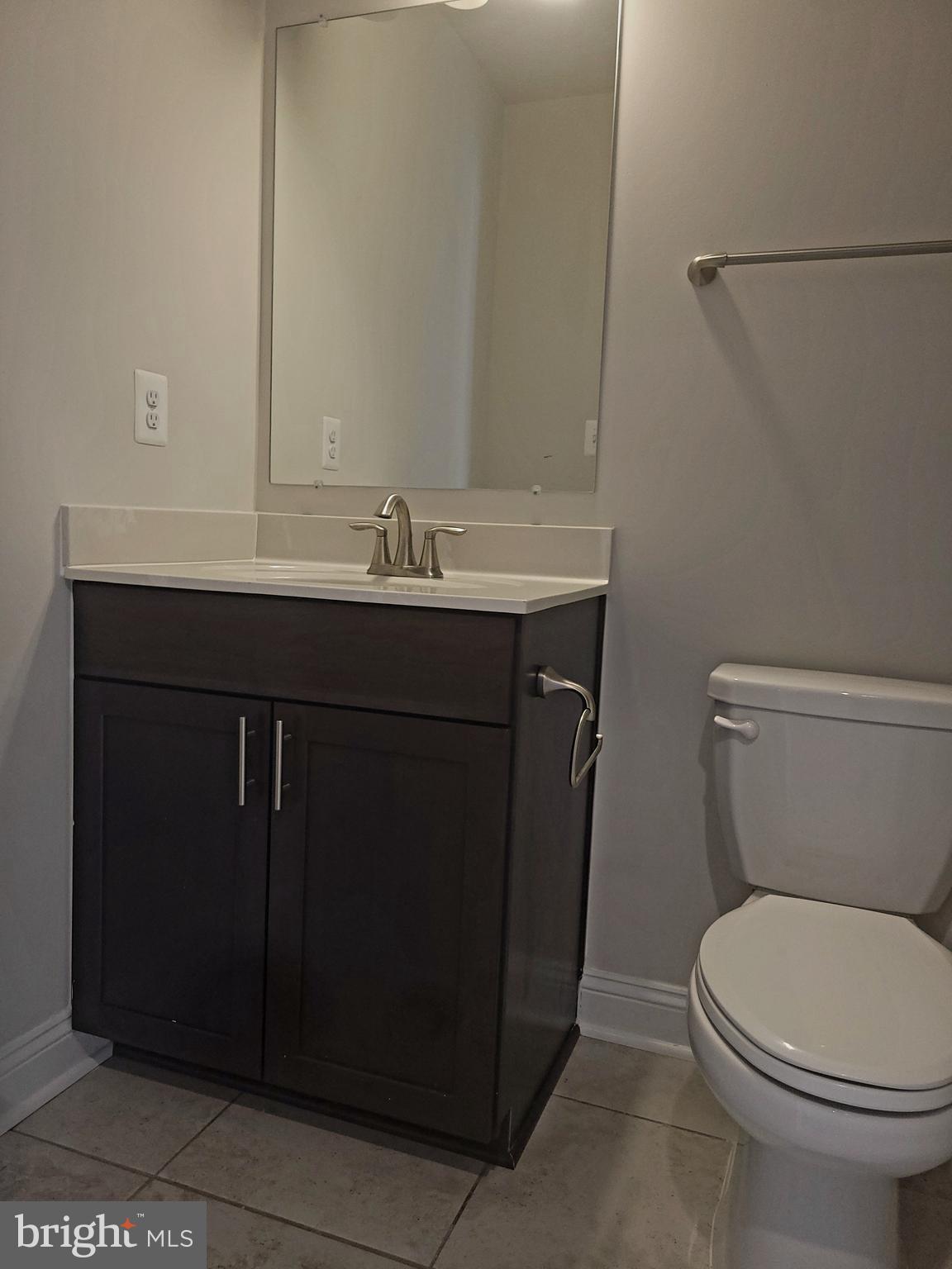 7111 Tyndale Way Hanover, MD 21076 - Photo 11 of 59 Half bath on main level