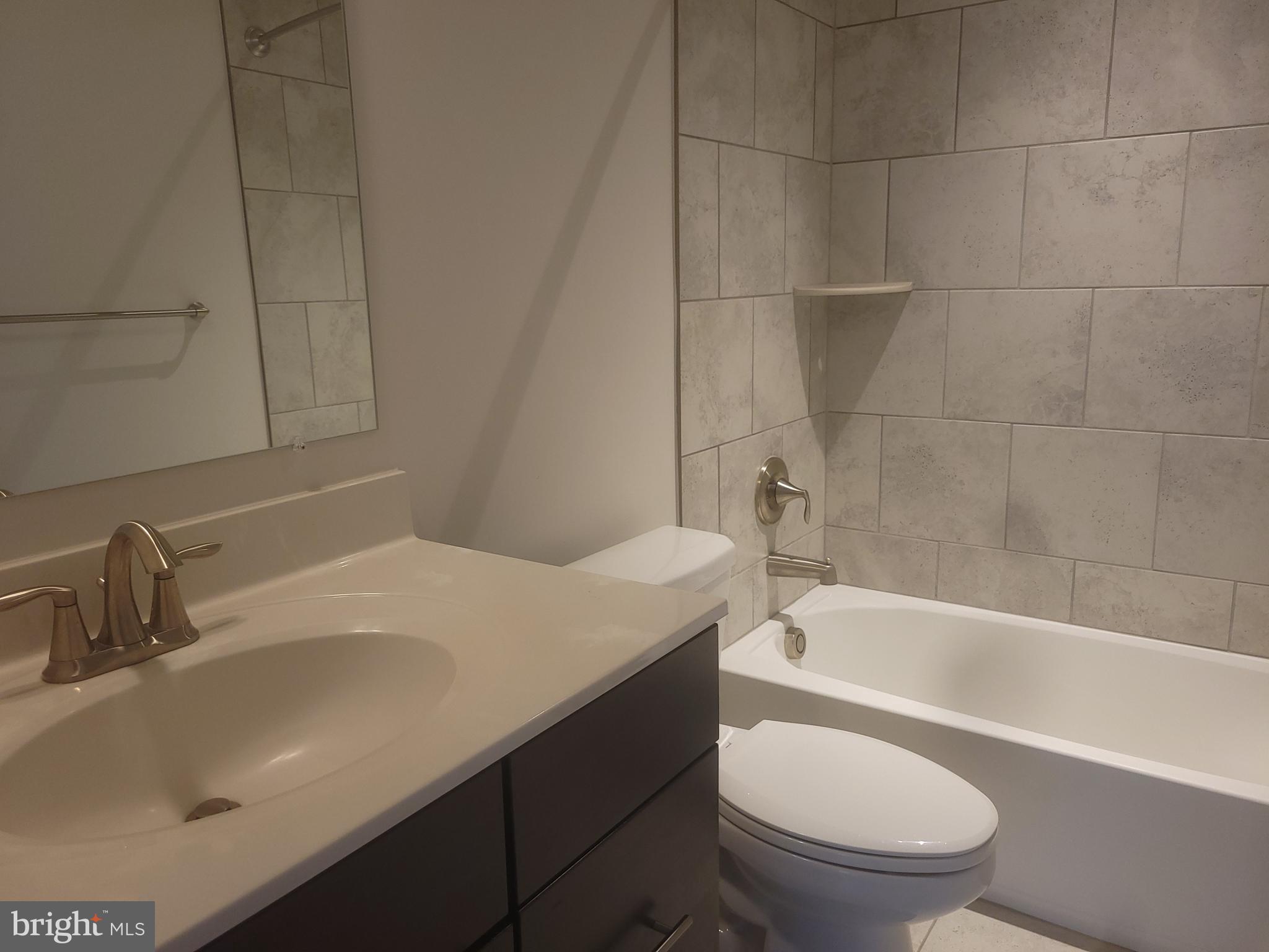 7111 Tyndale Way Hanover, MD 21076 - Photo 16 of 59 2nd bdrm has its own full tub bath